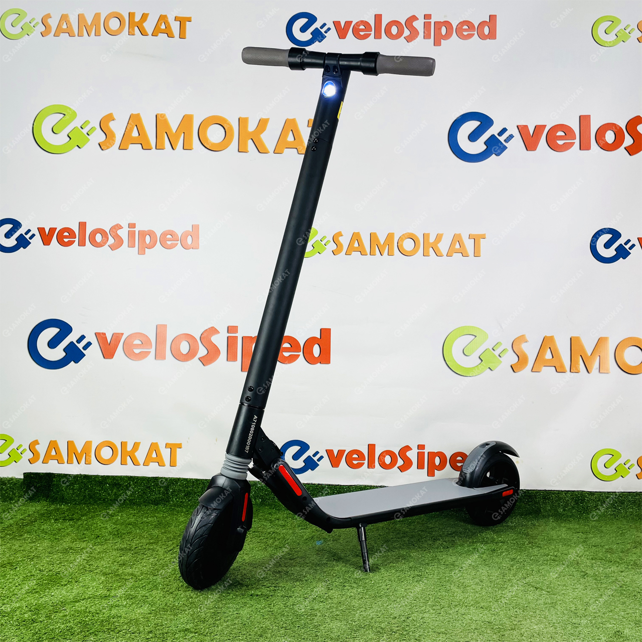 Электрический самокат Ninebot ES2 5.2AH 250W (Реплика) купить в Спб онлайн