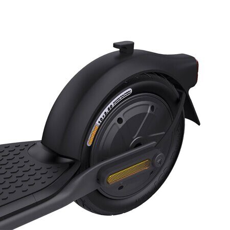 Электросамокат-Ninebot-KickScooter-F2-Pro-заднее-колесо