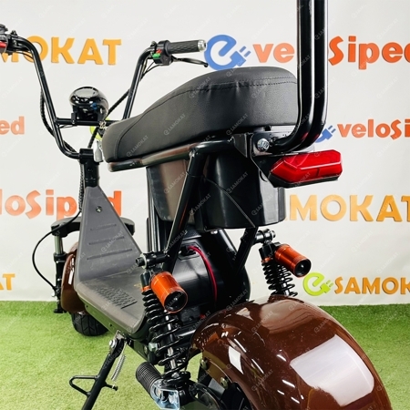 Электроскутер GT X1 pro вид сзади