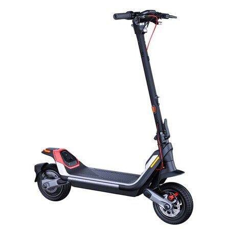Электросамокат-Ninebot-KickScooter-P100SU-спереди